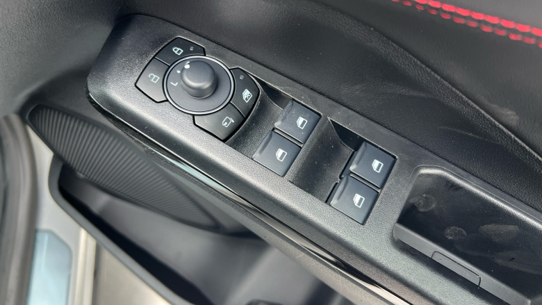 Ford Puma 1.0 EcoBoost Hybrid mHEV ST-Line 5dr Petrol Hatchback